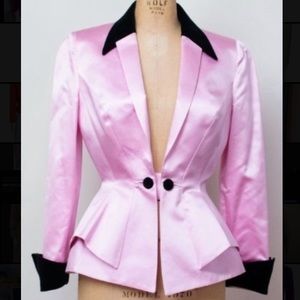 WANTED ISO , this Thierry Mugler blazer jacket l